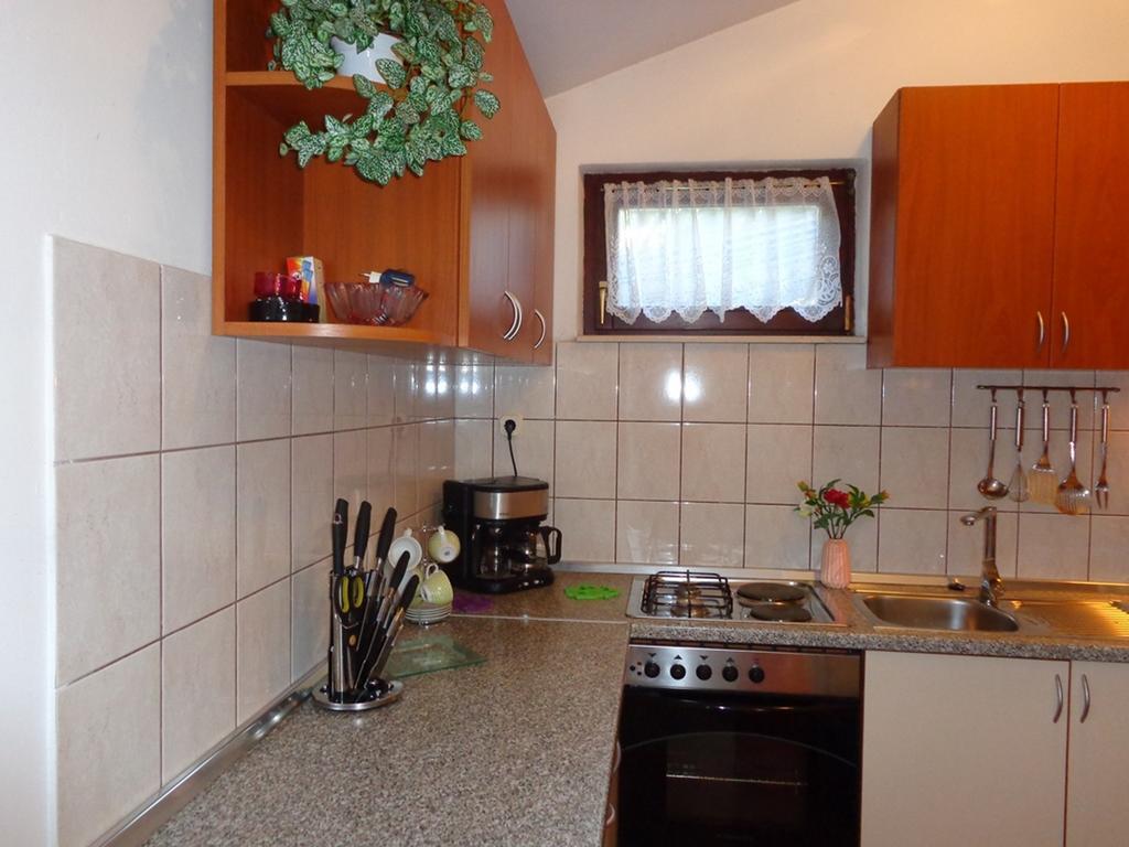 I & S Apartments Vodice Buitenkant foto